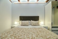 Ferienwohnung in Valencia - Plaza del arbol A