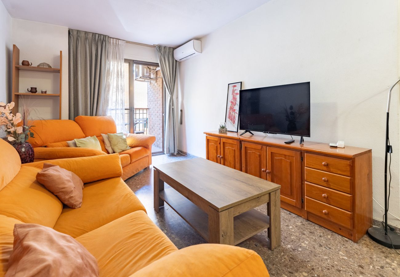 Apartment in Valencia / València - Yecla Flat  by InValencia