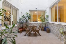 Lägenhet i Valencia / València - Serene Garden Flat · Heart of Valencia